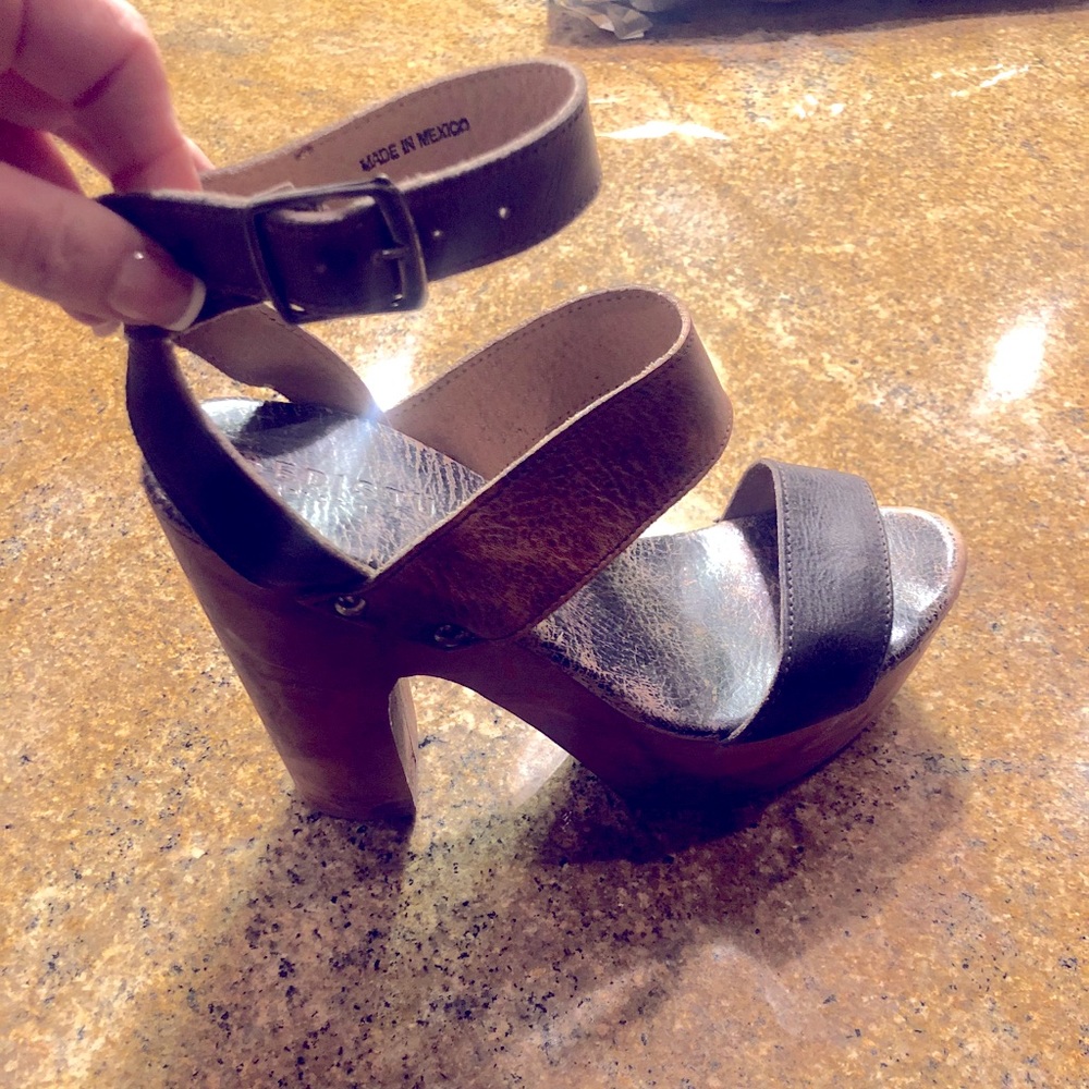 Bed Stu Distressed Leather Wooden Block Heels.